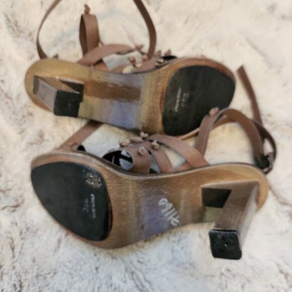 GIVENCHY BLOCK MULTI STRAPE KNOTTED ANKLE WRAP SANDALS SIZE 39.5 (9) - Picture 4 of 7